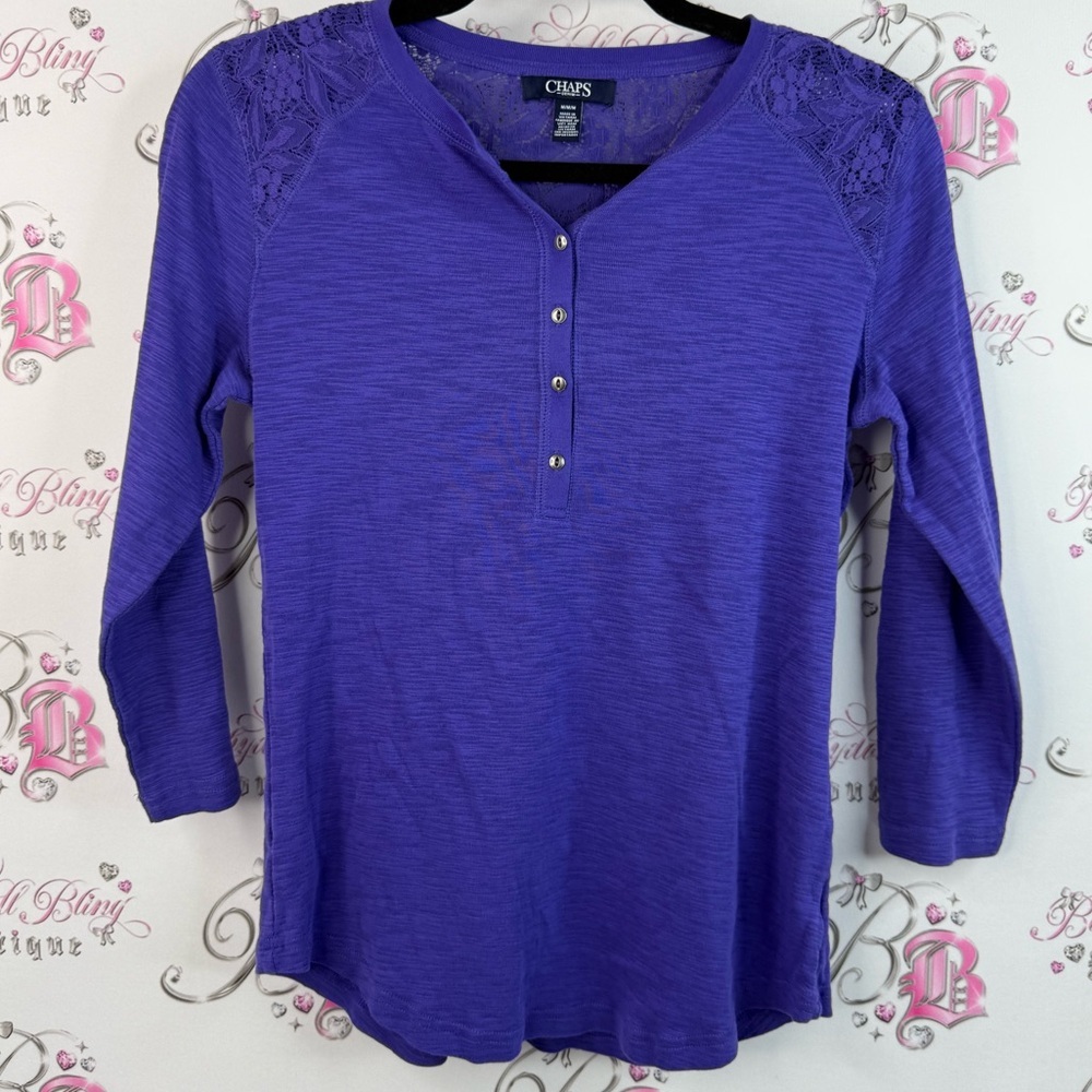 Chaps long sleeve lace back floral flowers button up Women's Purple Top